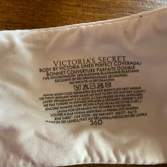 Victoria’s Secret set of 2 bras - Picture 5 of 5